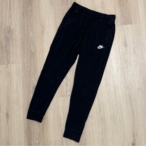 Nike Lightweight Men’s Joggers